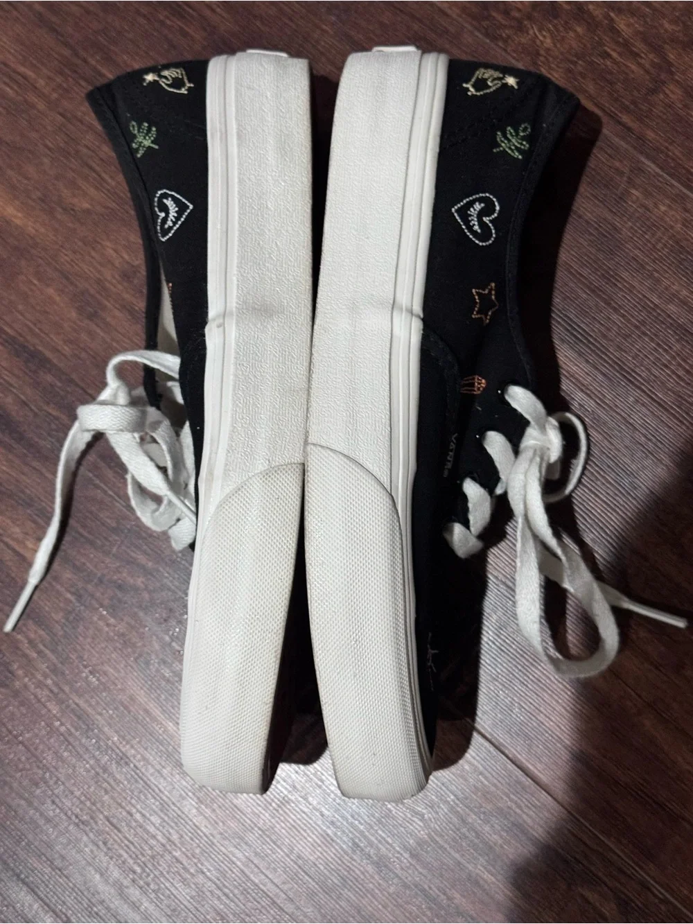 VANS Mystical Embroidered VR3 Sneakers